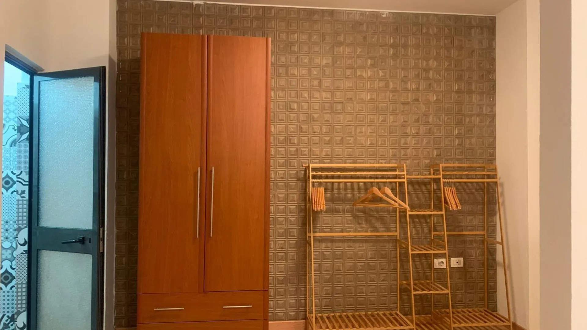 Essenza Tirane Apartment 0*, Tirana Albania